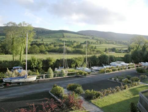 Lakeside Cottage Killaloe Ngoại thất bức ảnh