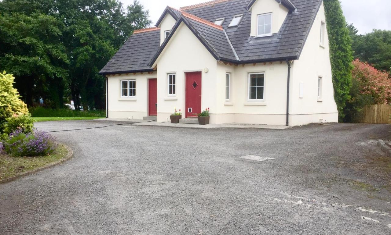 Lakeside Cottage Killaloe Ngoại thất bức ảnh