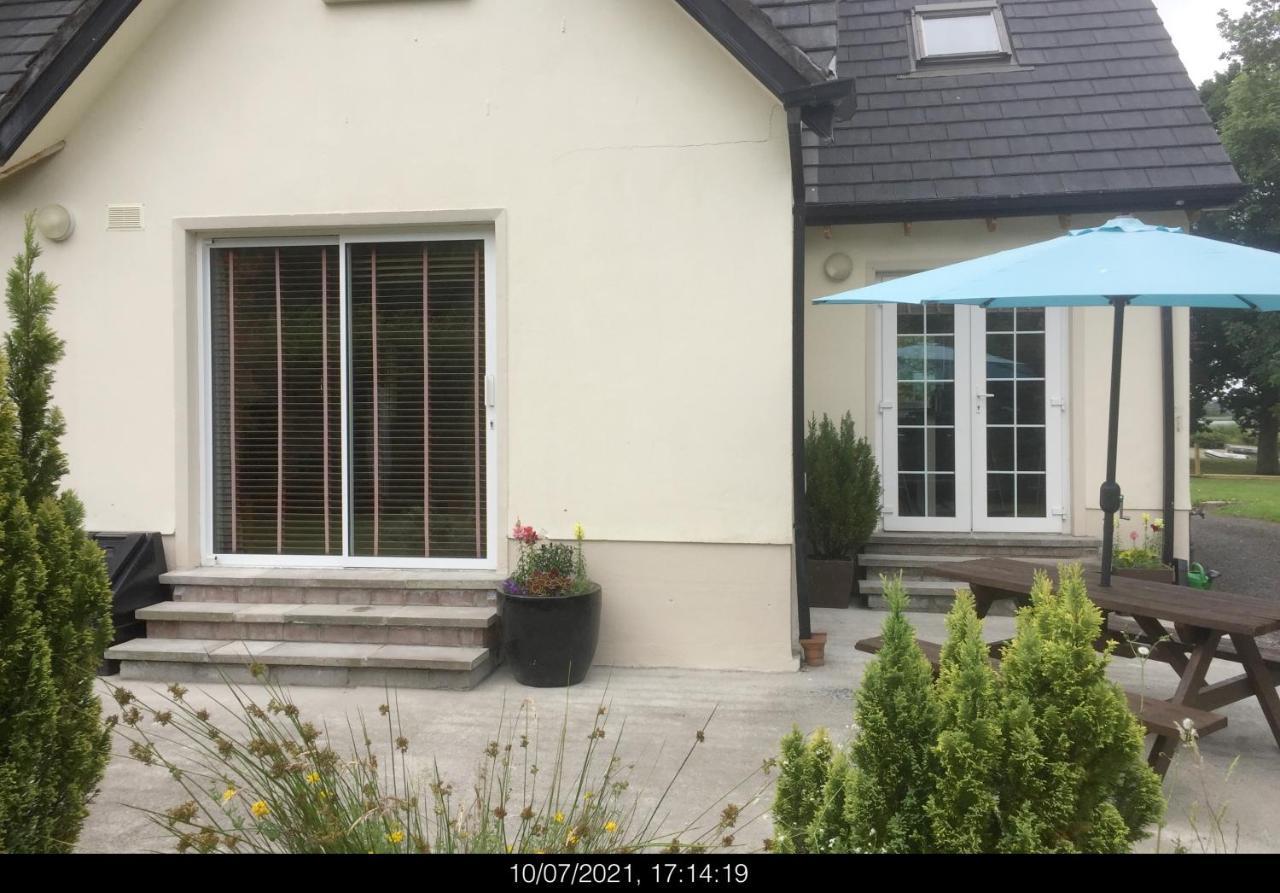 Lakeside Cottage Killaloe Ngoại thất bức ảnh
