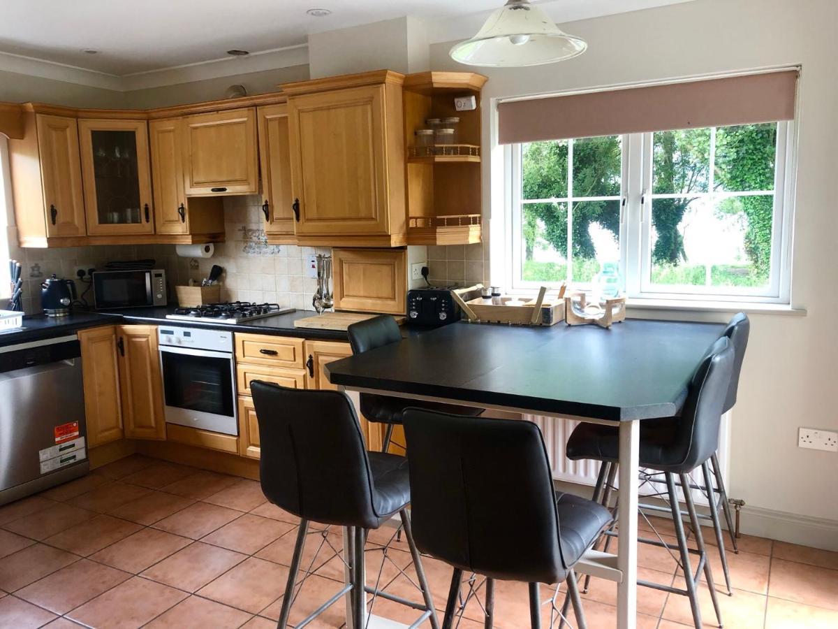 Lakeside Cottage Killaloe Ngoại thất bức ảnh